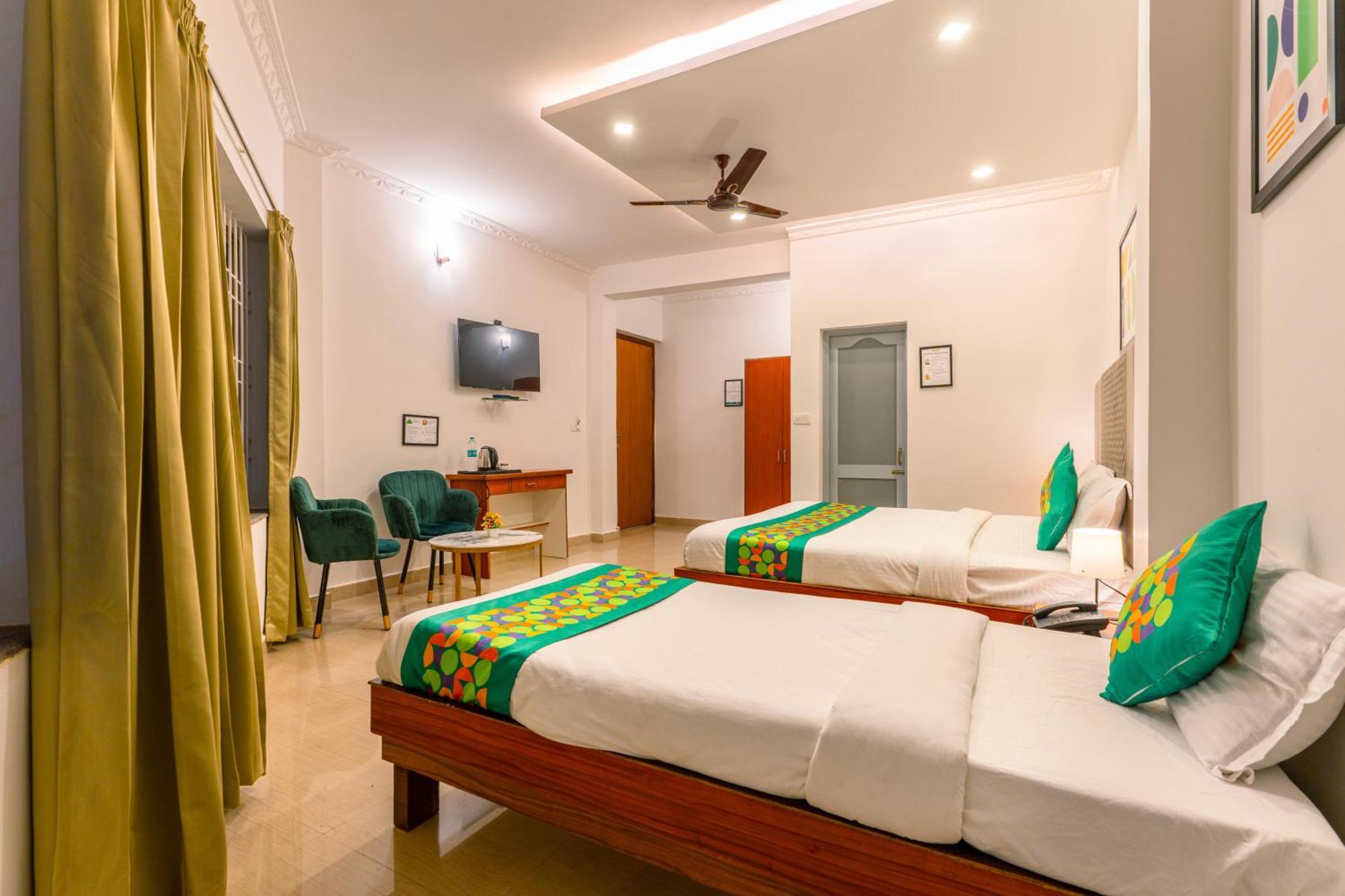 Treebo Regalia Comforts, 15 Mins From Abbey Waterfall Hotel Madikeri Exterior photo