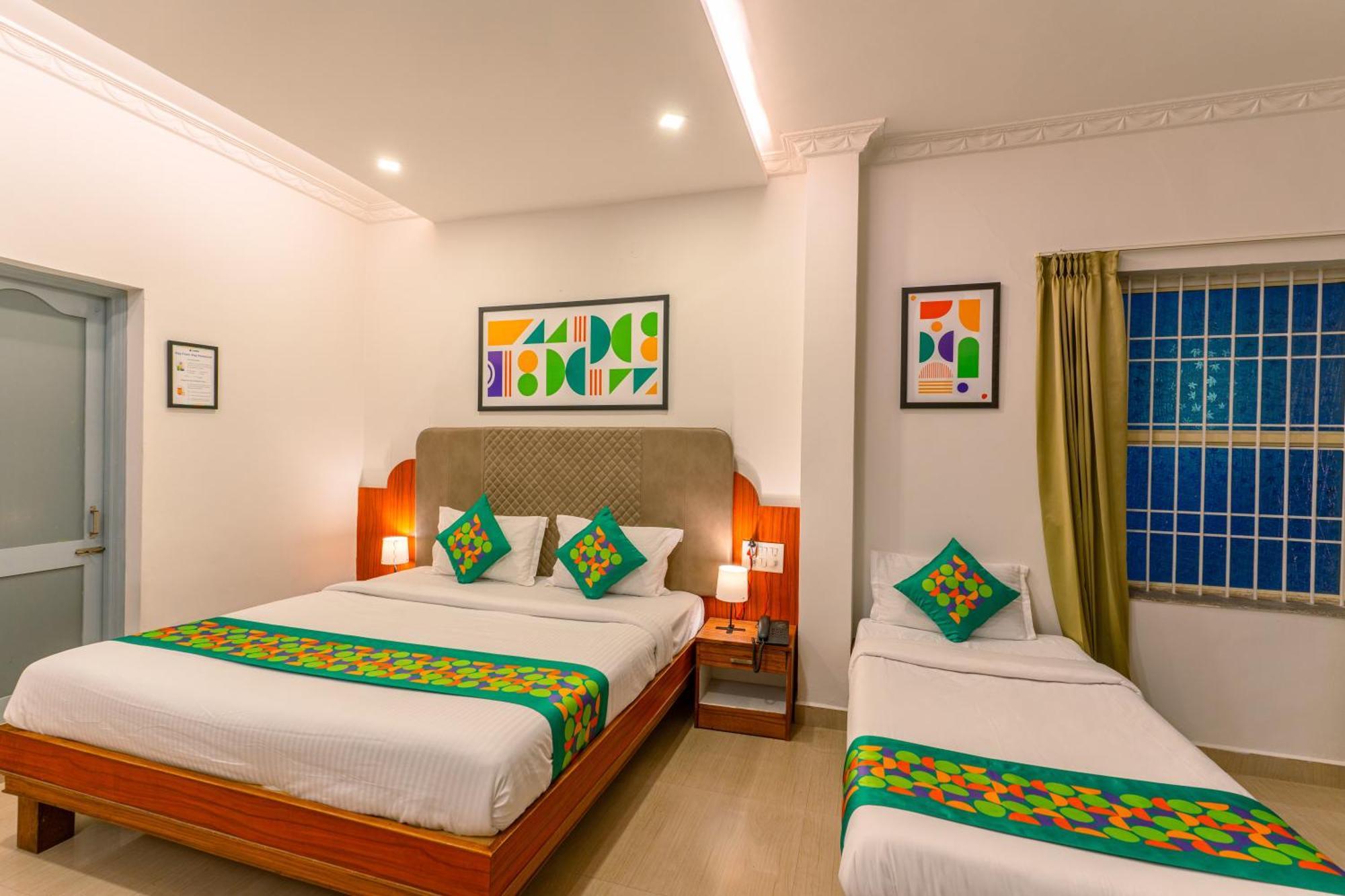 Treebo Regalia Comforts, 15 Mins From Abbey Waterfall Hotel Madikeri Exterior photo